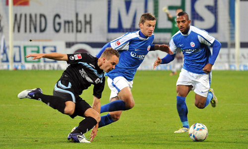 Mohammed Lartey erzwang mit zwei guten Standardsituationen die Voraussetzungen für den Sieg gegen den TSV 1860 München. Foto: Joachim Kloock