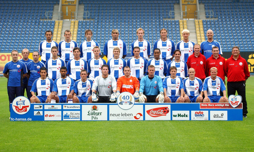 Mannschaftsfoto des FC Hansa Rostock 2005/2006 unter Trainer Frank Pagelsdorf