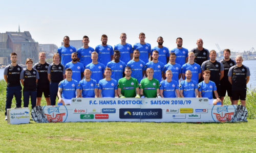 Mannschaftsfoto des FC Hansa Rostock 2018/2019