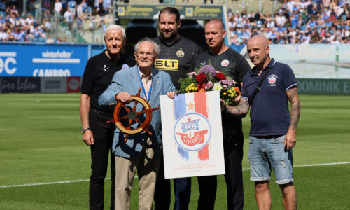 Hansa Rostock ehrt Prof. Dr. Horst Klinkmann
