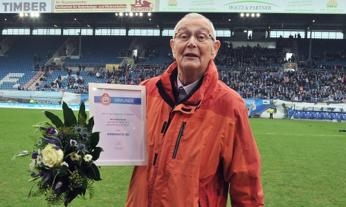Karl-Heinz Kordt war Stadionsprecher und Ehrenmitglied des FC Hansa Rostock. Foto: Joachim Kloock