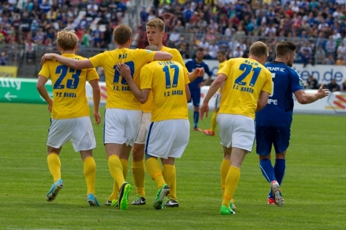 Hansa Rostock sichert bei Aufsteiger Karlsruher SC den Klassenerhalt. Foto: Sebastian Ahrens