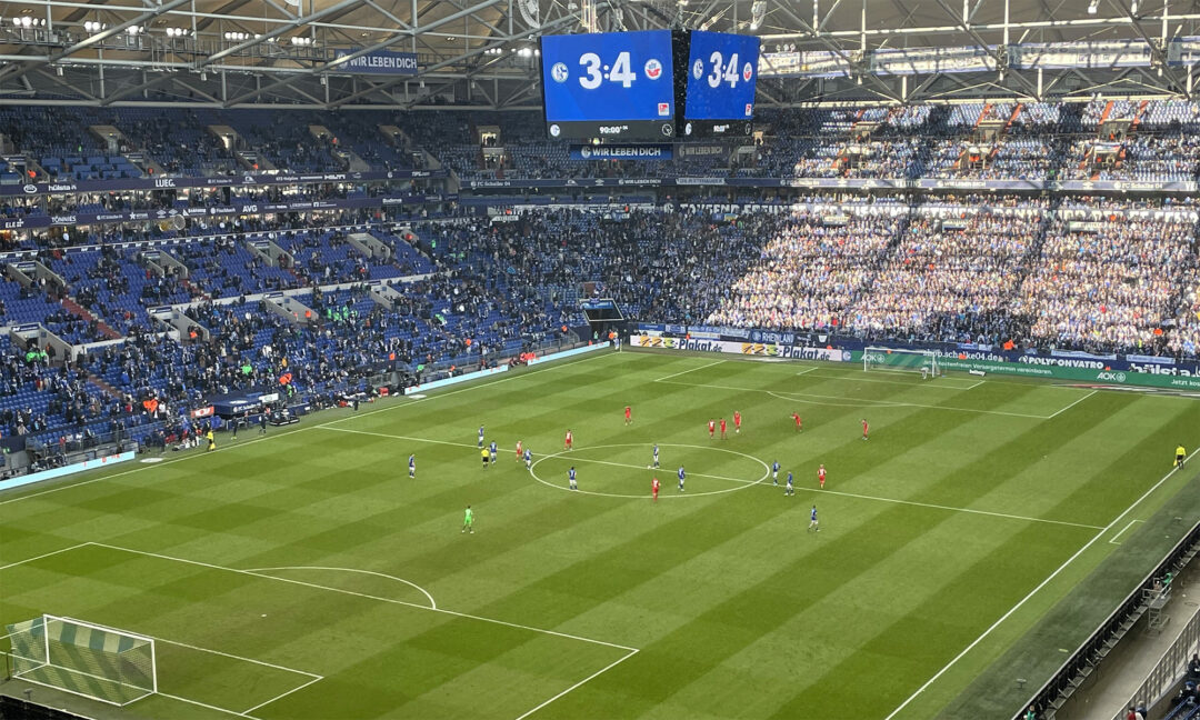 Hansa Rostock gewinnt bei Schalke 04